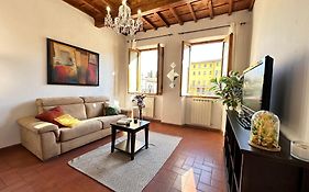 Luxurious View On Santa Croce